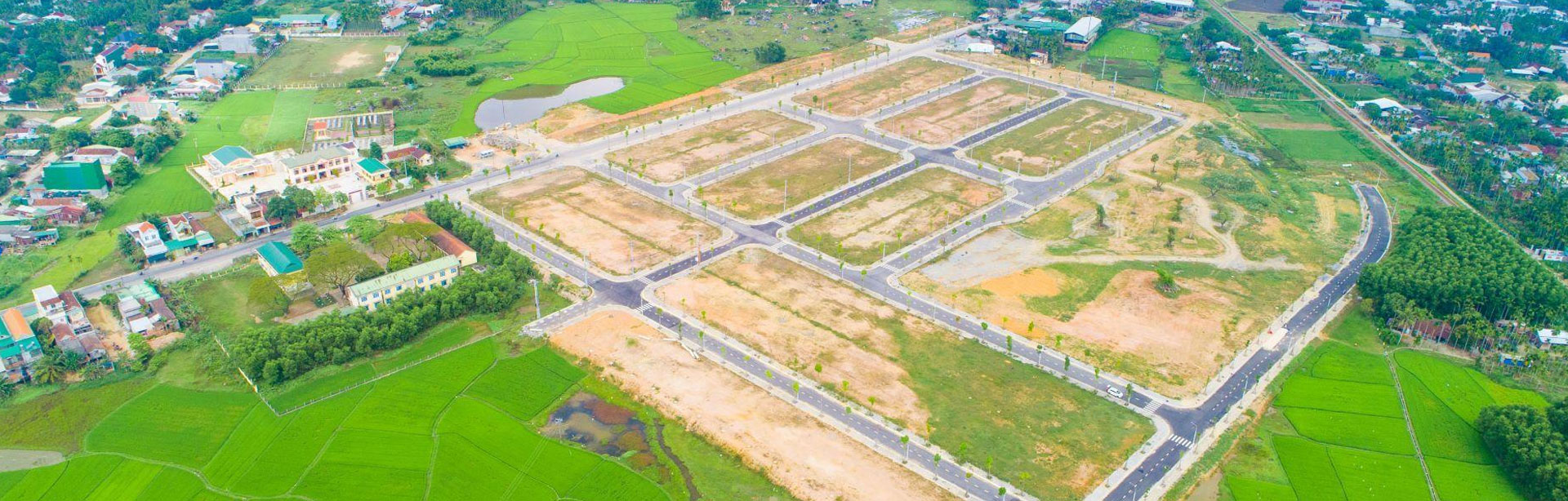 Dịch vụ cho thuê & Quản lý bất động sản